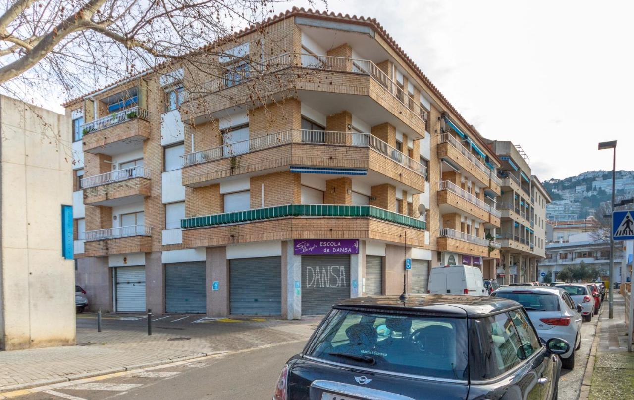Apart-Rent Apartamento Francesc Macia 2003 Roses Exterior foto